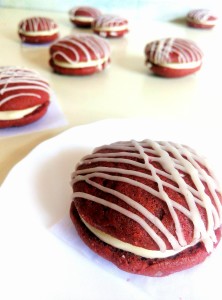 Red Velvet Whoopie pie 