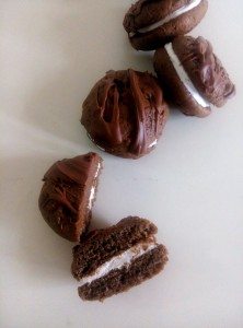 Eggless Whoopie pie