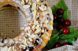 Cinnamon Roll Christmas Wreath