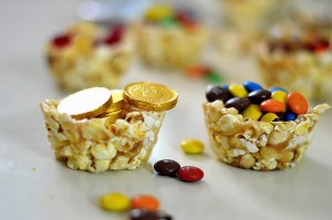 Caramel PopCorn Candy Cups