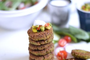 Baked falafel with pineapple salsa and yogurt dip 
