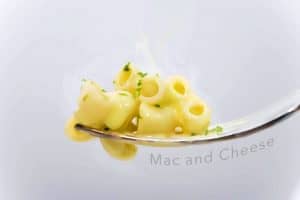 Classic Mac and Cheese food styling 