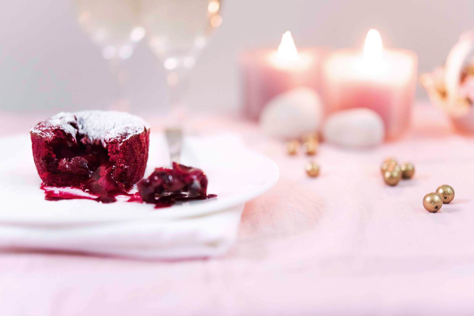 Red Velvet Lava Cake food styling