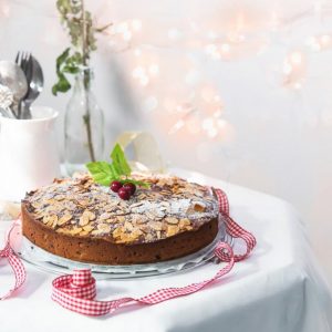Traditional Christmas Plum Cake