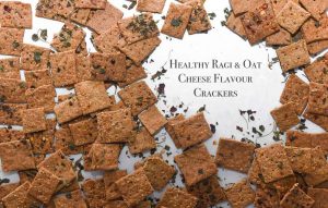 Low-cal Ragi Oat Cheese Crackers